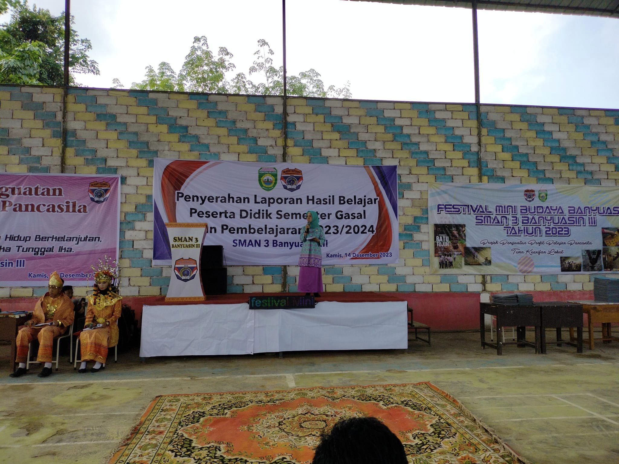 Pembagian hasil belajar siswa. SMAN 3 Banyuasin Pembagian hasil belajar siswa. SMAN 3 Banyuasin