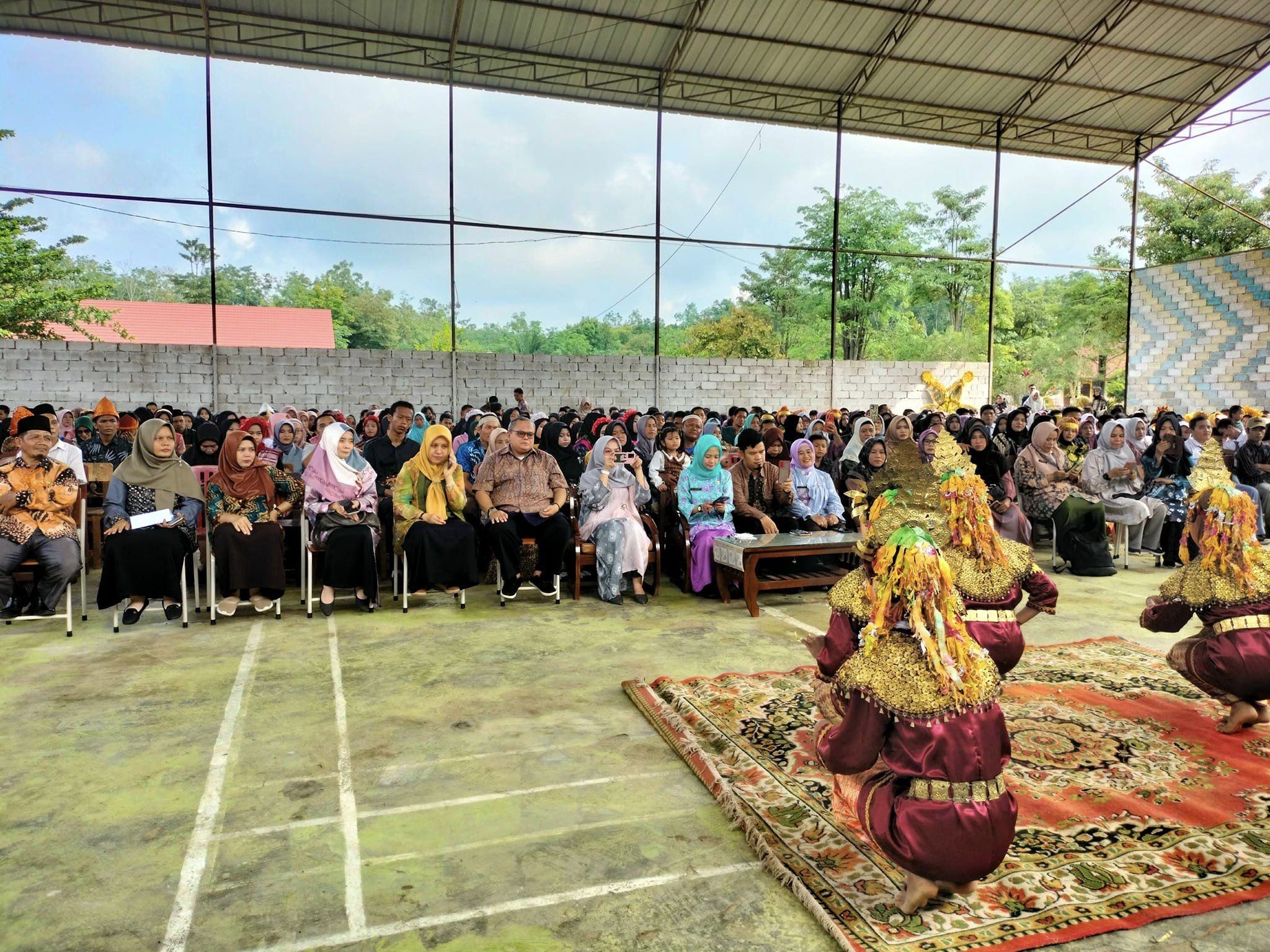 Pembagian hasil belajar siswa. SMAN 3 Banyuasin Pembagian hasil belajar siswa. SMAN 3 Banyuasin