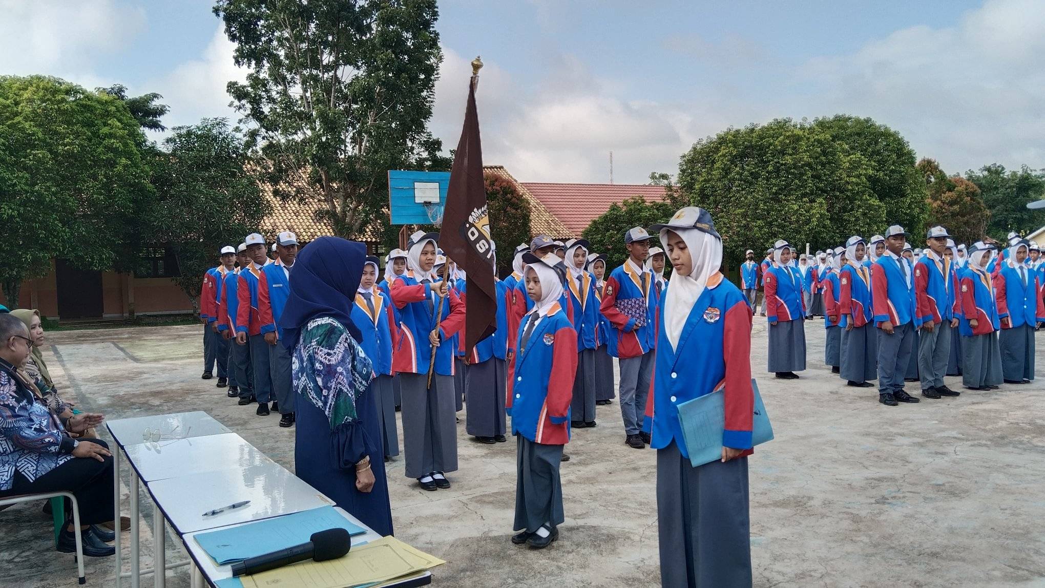 Smantiba Lantik Serentak Pengurus OSIS, Pengurus Rohis serta Pemilihan Bujang Gadis SMANTIBA Smantiba Lantik Serentak Pengurus OSIS, Pengurus Rohis serta Pemilihan Bujang Gadis SMANTIBA