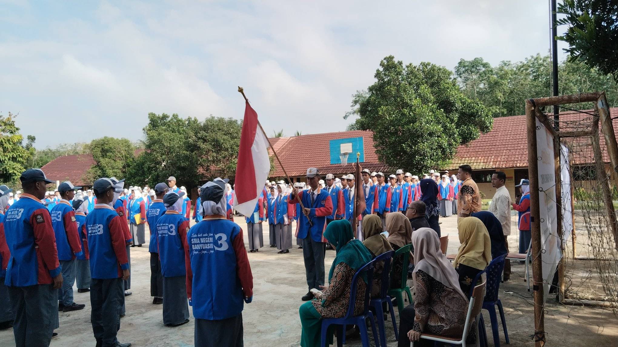 Smantiba Lantik Serentak Pengurus OSIS, Pengurus Rohis serta Pemilihan Bujang Gadis SMANTIBA Smantiba Lantik Serentak Pengurus OSIS, Pengurus Rohis serta Pemilihan Bujang Gadis SMANTIBA