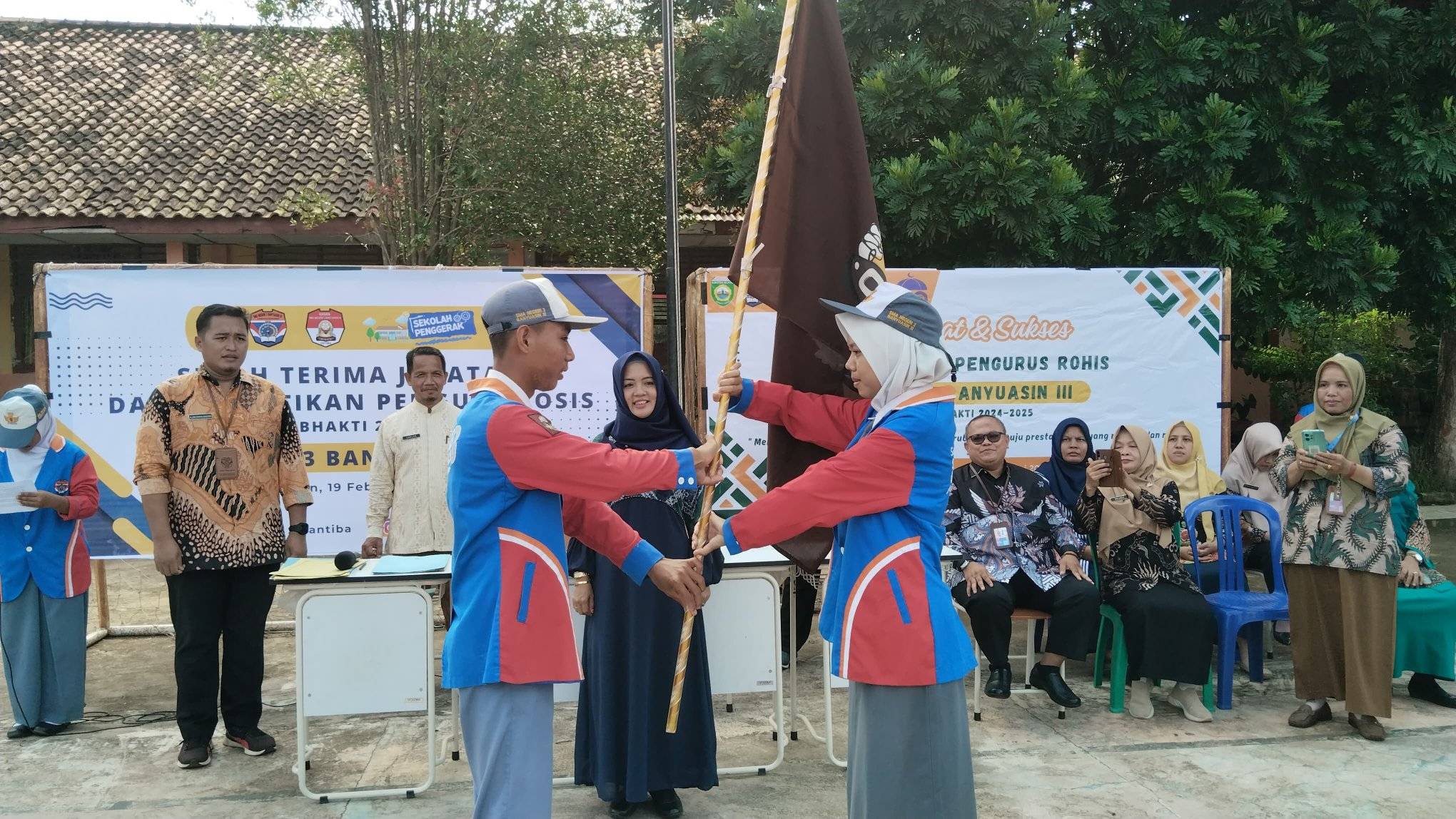 Smantiba Lantik Serentak Pengurus OSIS, Pengurus Rohis serta Pemilihan Bujang Gadis SMANTIBA Smantiba Lantik Serentak Pengurus OSIS, Pengurus Rohis serta Pemilihan Bujang Gadis SMANTIBA